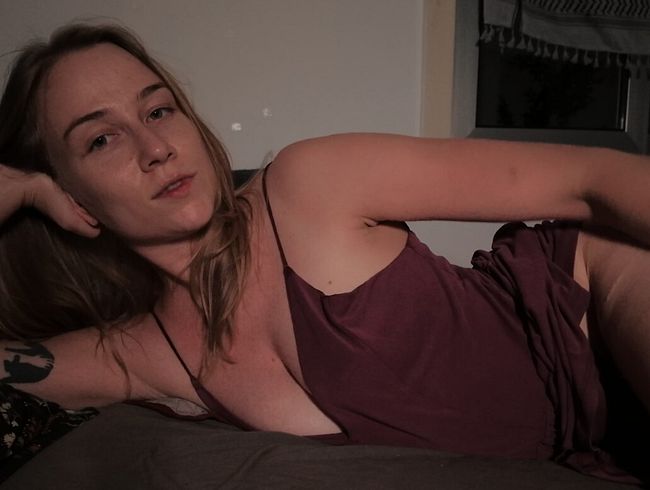 SirenaSweet's Porno Video: Geiles Abendritual zum besseren einschlafen